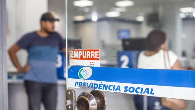 Reforma da Previdência reduzirá renda de aposentados em até 30%