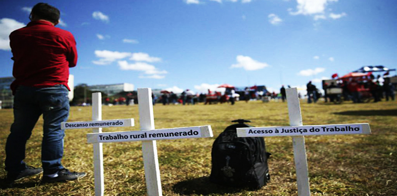 Juristas e advogados reforçam ato nacional em defesa da Justiça do Trabalho